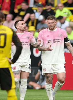 Borussia Dortmund Tumbang di Kandang Sendiri, Bayer Leverkusen Menang Tipis 0-1