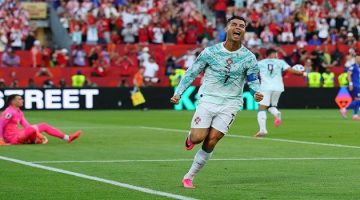 Cristiano Ronaldo Melakukan Selebrasi Usai Cetak Gol Penalti Pada Menit Ke-68 (Foto: REUTERS/Mike Segar)