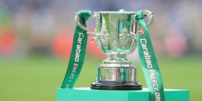 Trofi Carabao Cup (Foto: Mancity.com)