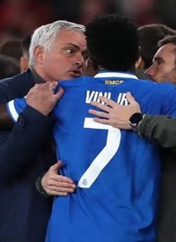 Jose Mourinho Bela Vinicius: Pemain Espanyol Disebut Sengaja Memprovokasi